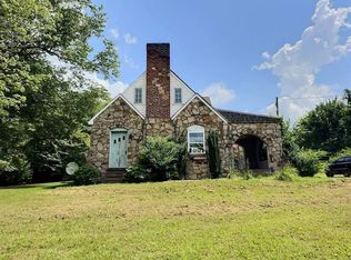 529 Mayfield Rd, Clinton, KY 42031