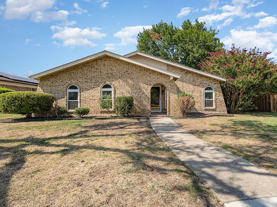 1st image of 2805 Chancellor Dr