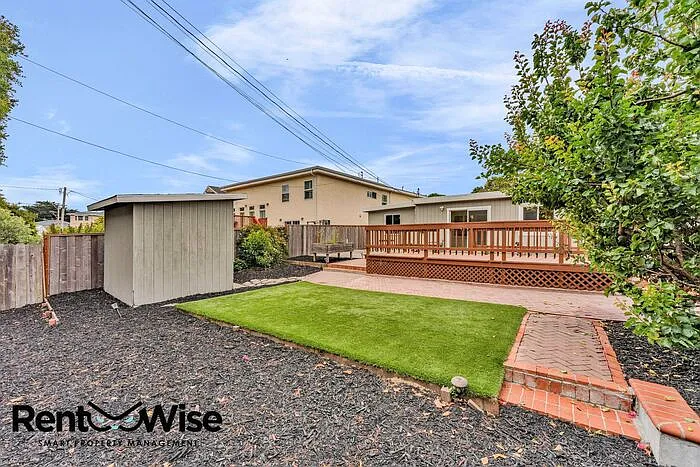 110 Cuesta Dr — Photo 53