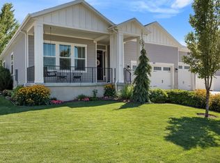 1717 W Spring Meadow Ln, Farmington, UT 84025