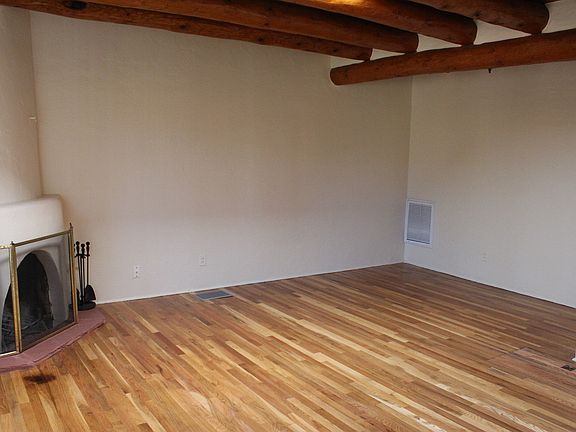 3rd image of 1430 Santa Cruz Dr