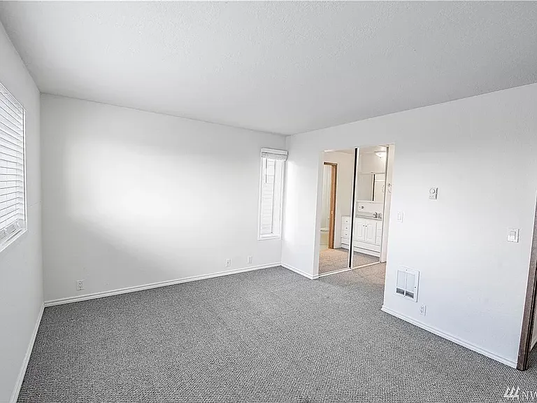 277 NW Market St #281 — Photo 7