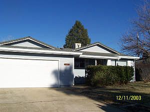 1st image of 3674 Park Dr
