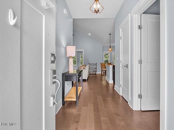 4th image of 3826 Timber Stream Drive