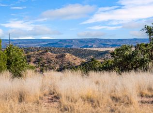 19 Del Charro Rd, Lamy, NM 87540