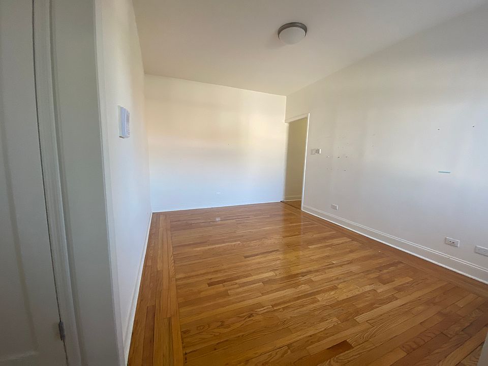 1st image of 31-14 35th St #5E