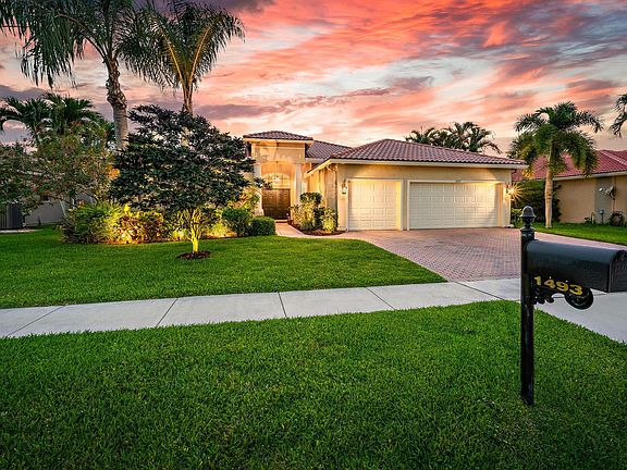 2nd image of 1493 Stonehaven Estates Drive