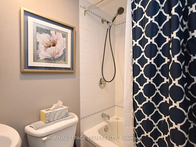 959 N River Rd #203 — Photo 15