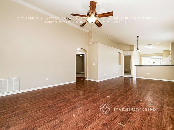 3rd image of 713 Cristelle Jean Dr
