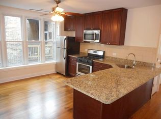 1340 W Howard St, Chicago, IL 60626