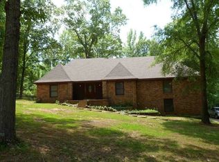245 Catalpa Dr, Eads, TN 38028