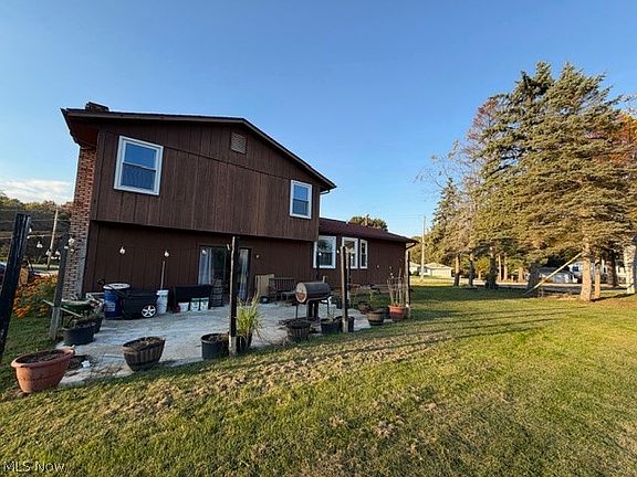 3rd image of 641 Dunbar Rd