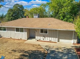 692 Ridge Rd, Redding, CA 96003