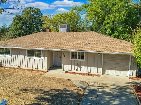 692 Ridge Rd, Redding, CA 96003