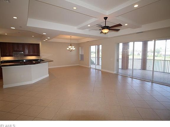 3rd image of 522 Avellino Isles Cir APT 5201