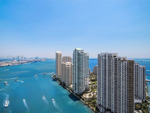2nd image of 300 Biscayne Blvd #3503C