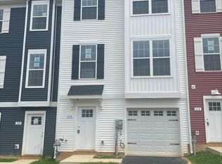 339 Avon Dr #288, Red Lion, PA 17356