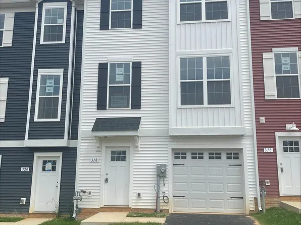 343 Avon Dr #286, Red Lion, PA 17356