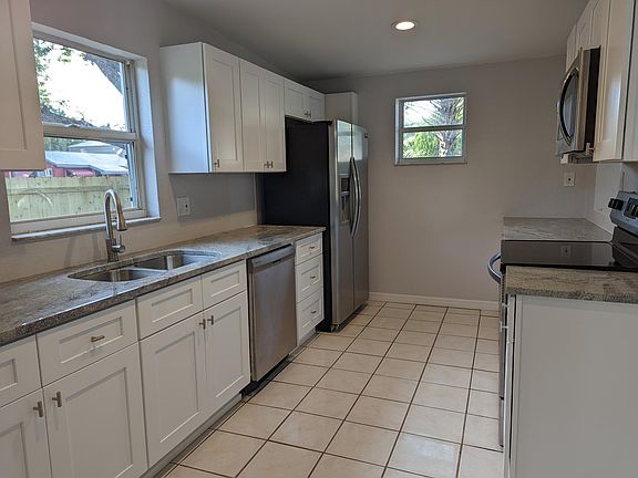 3rd image of 7313 51st Ave N