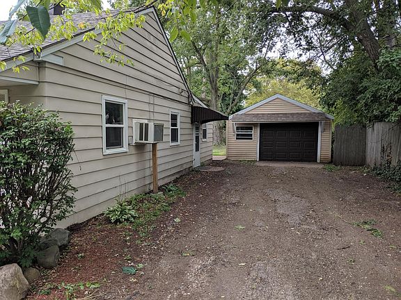 one car garage and fenced in back yard