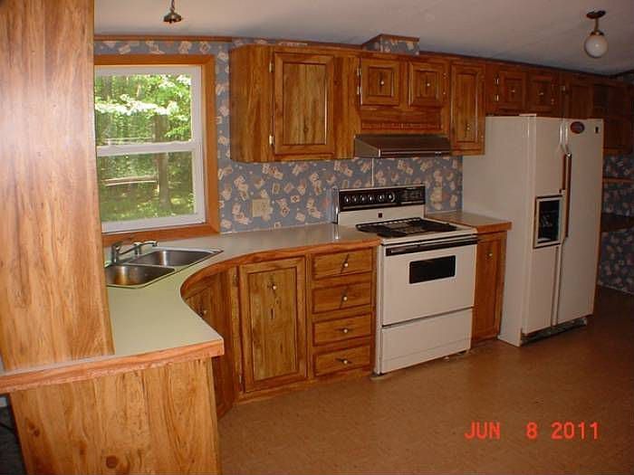 2nd image of 6781 Maplegrove Rd
