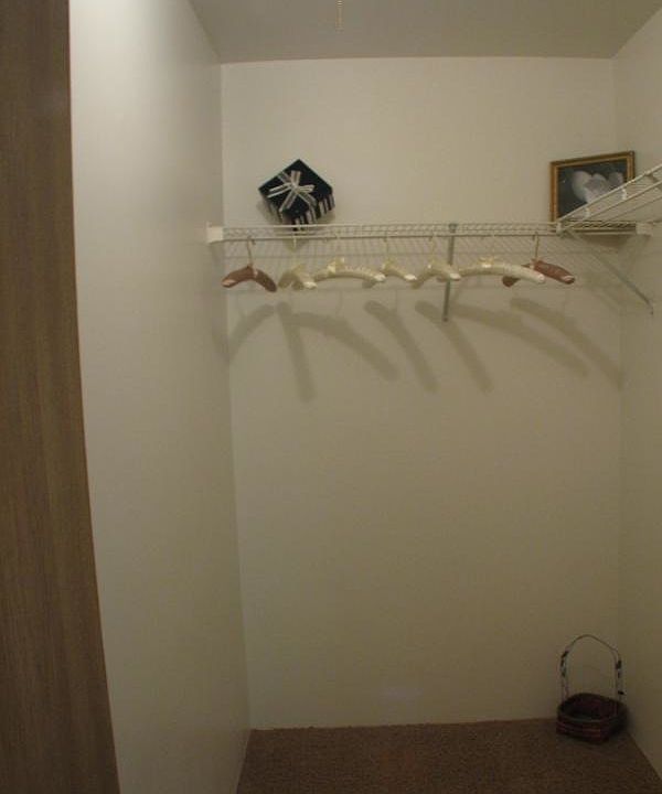 2nd image of 3445 Sheridan Rd APT 109
