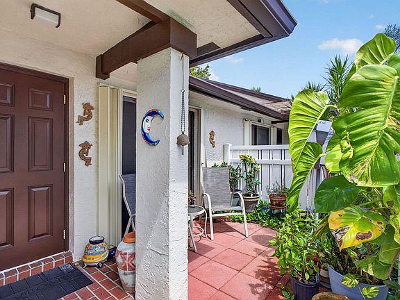 3rd image of 3302 Carambola Circle S #3302