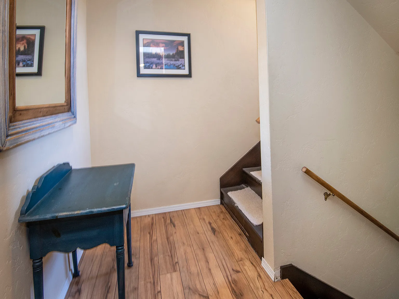 2 bed, 400 sqft, $900 — Photo 4