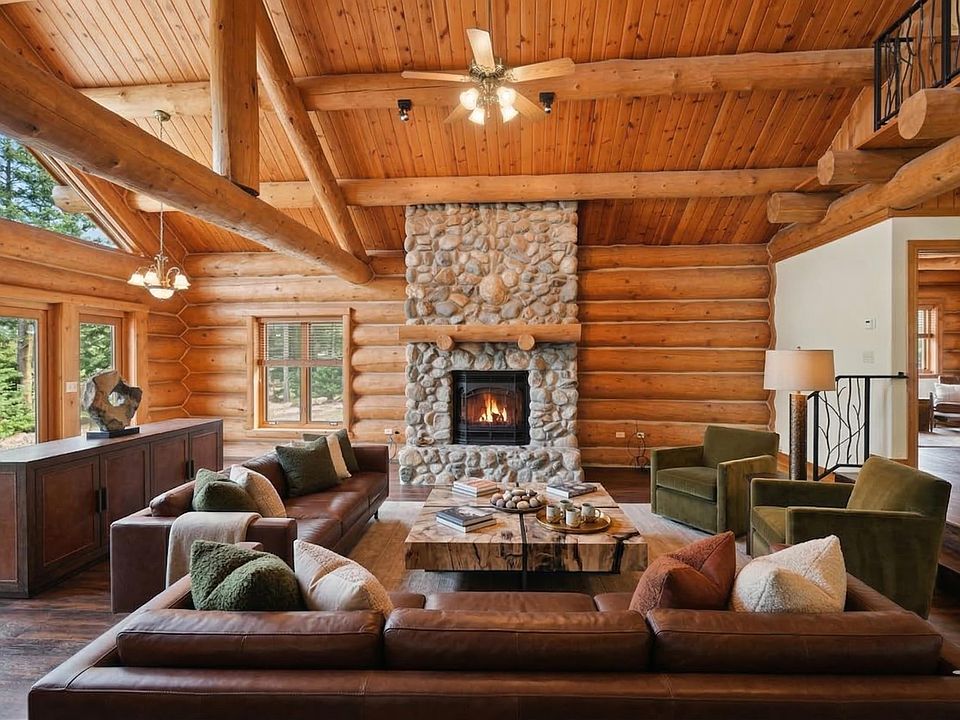 13th image of this home