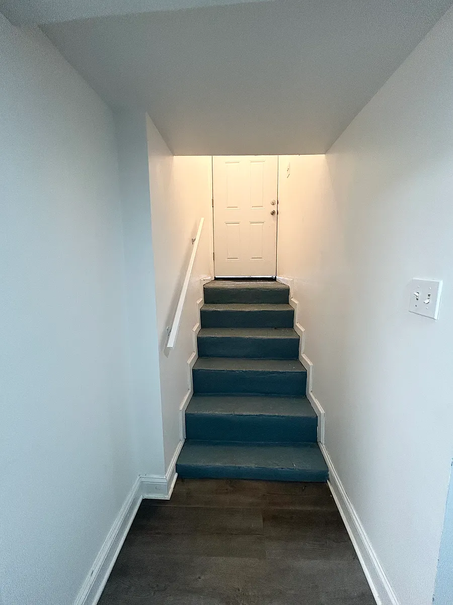 Building Photo - 93 Spring St #3B