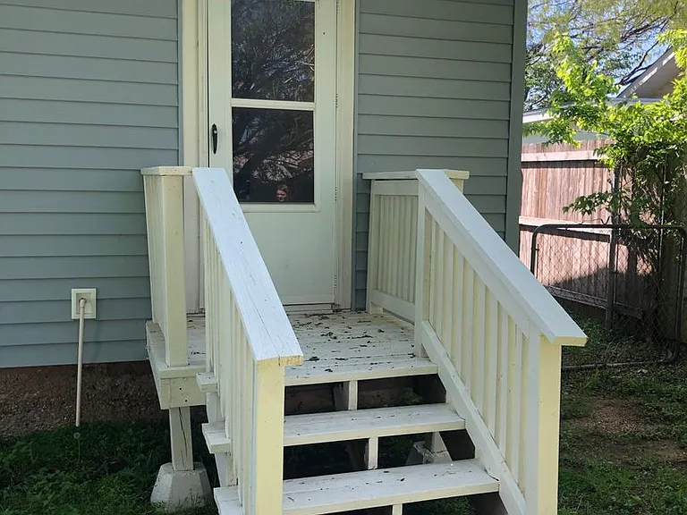 619 Poplar St — Photo 15