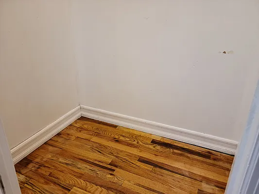 Rented by Teresa Lomax, LREB | media 11