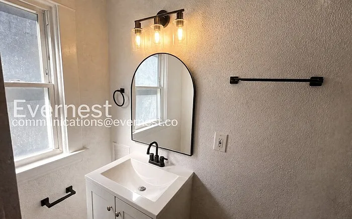 937 Parkway Rd #1 — Photo 9