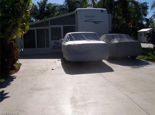 1382 Diamond Lake Cir, Naples, FL 34114