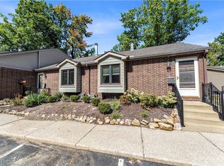 6865 W Fitzwater Rd #63, Brecksville, OH 44141