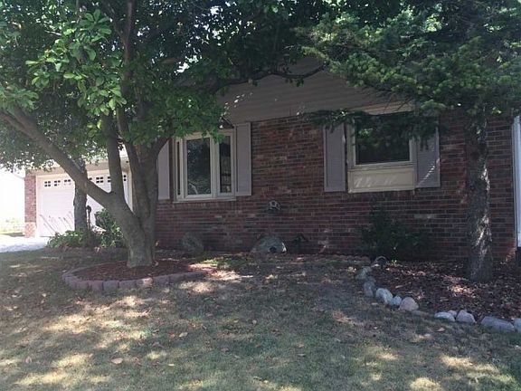 2nd image of 1809 Platte Dr