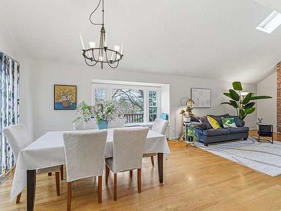 5th image of 53 Cortland Ln #53