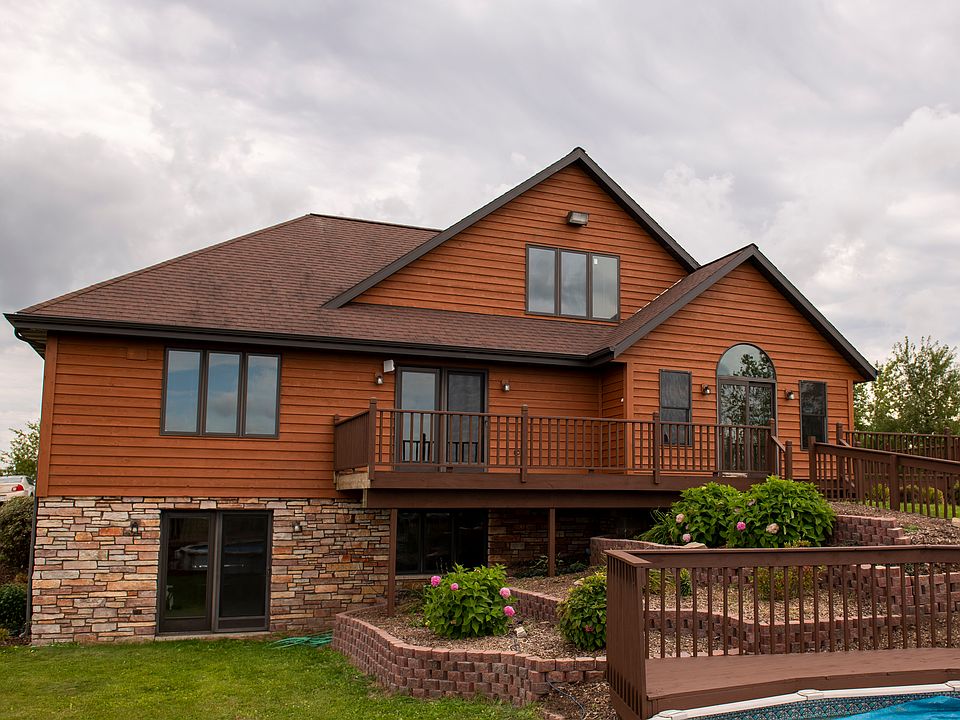 1st image of W2810 Sunset Dr