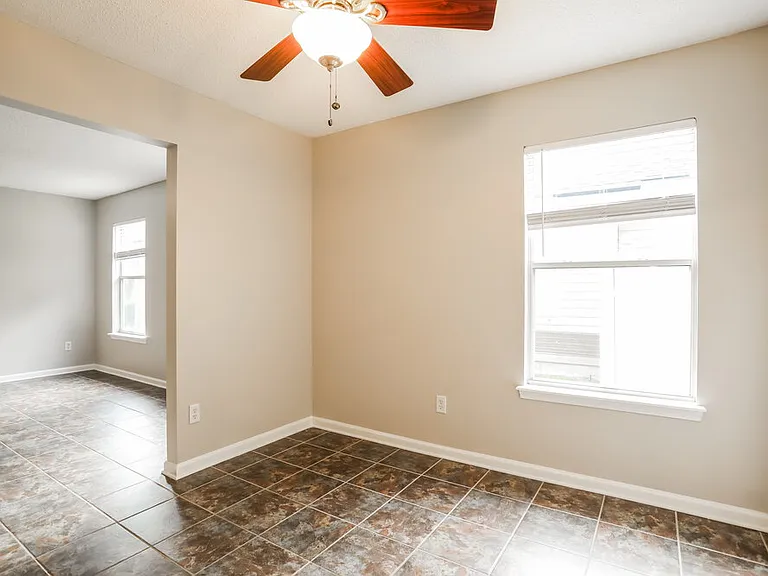 1510 Cedar Grove Ter — Photo 10