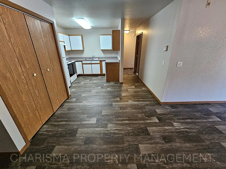 340 N Main Avenue — Photo 18