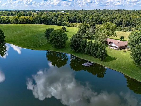 6864 Palmer Rd, Rising Sun, IN 47040