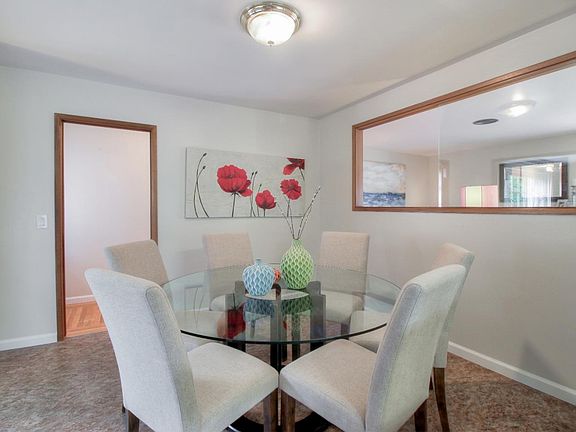 4th image of 2194 Casa Mia Dr