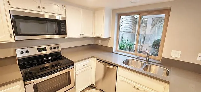 6863 Alderwood Dr — Photo 15