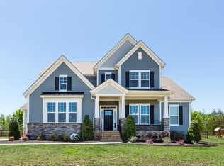 6390 Willow Farm Dr, Denver, NC 28037