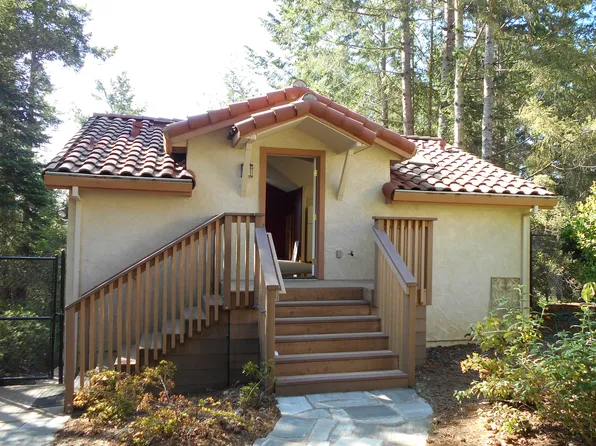 124 Downing Dr, Aptos, CA 95003