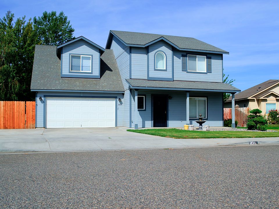 1st image of 1435 Desert Springs Ave