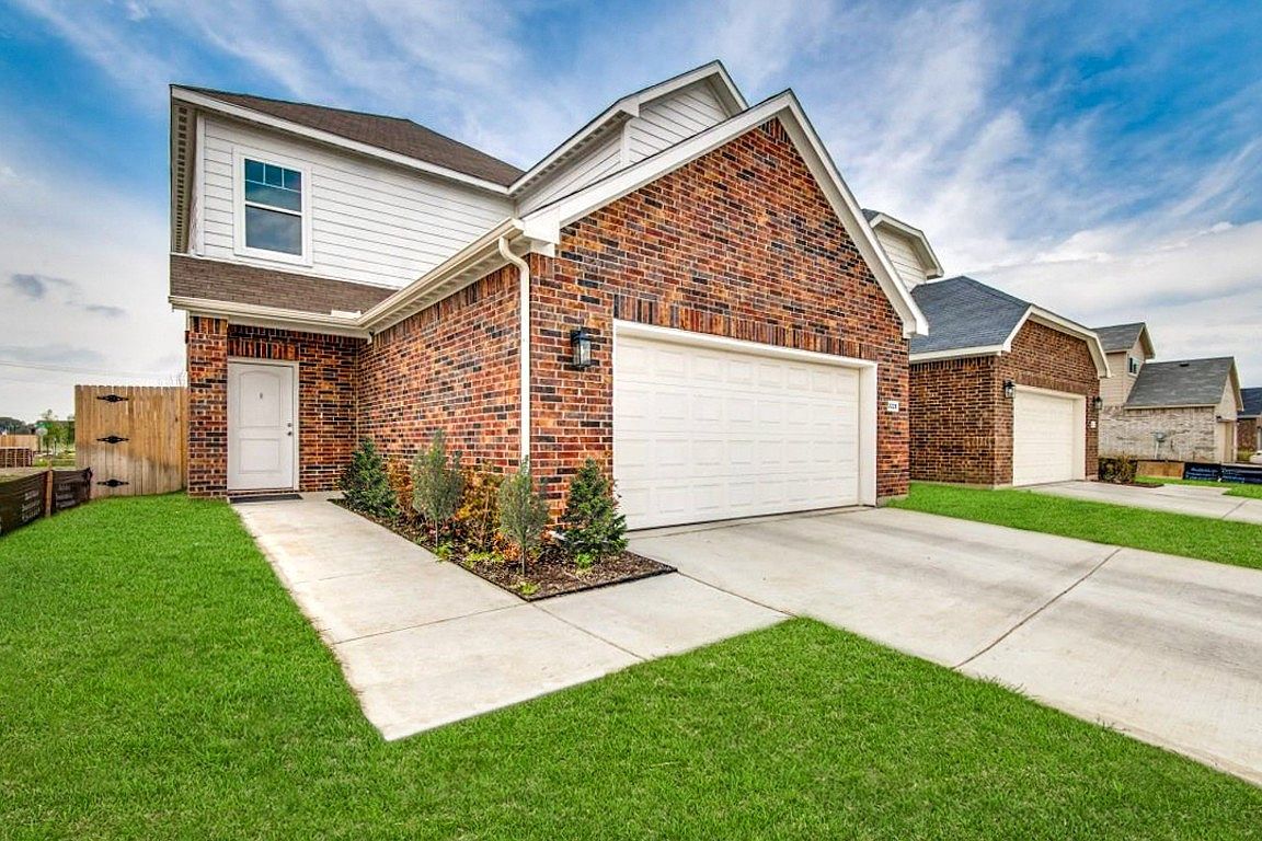 2228 Dana Dr, Grand Prairie, TX 75051 Zillow