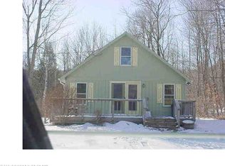 11 Plummer Dr, Raymond, ME 04071