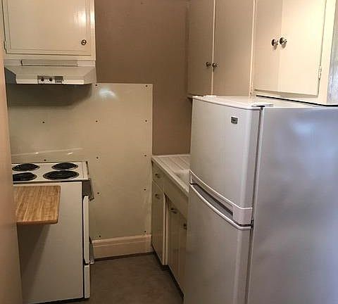 4th image of 122 S Hanover Ave APT 2