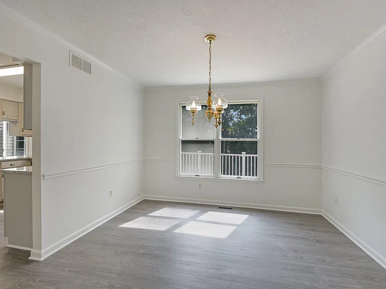 91 Premier Ct — Photo 6